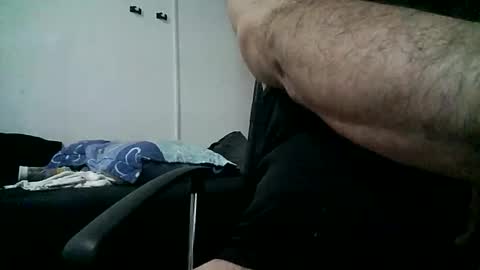 tarado_skype_cam online show from April 21, 7:26 am