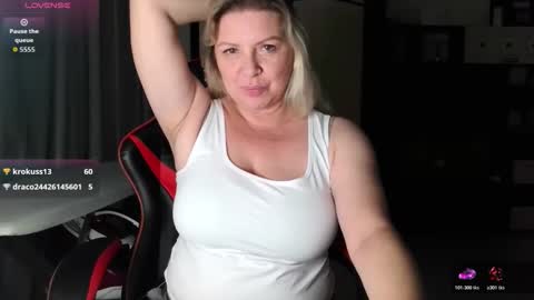 Tasha  Moon online show from October 26, 3:44 pm