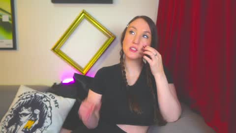 Vivian  Clark online show from November 23, 2:59 pm