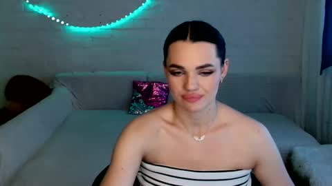 tasty_babyy online show from May 21, 1:17 pm