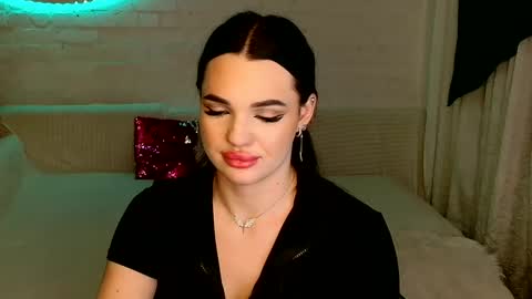 Snapshot of tasty_babyy chatting on March 6, 12:10 am tasty_babyy online show from March 6, 12:10 am