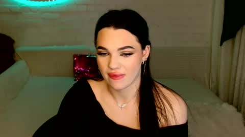 Snapshot of tasty_babyy chatting on February 14, 7:12 pm tasty_babyy online show from February 14, 7:12 pm