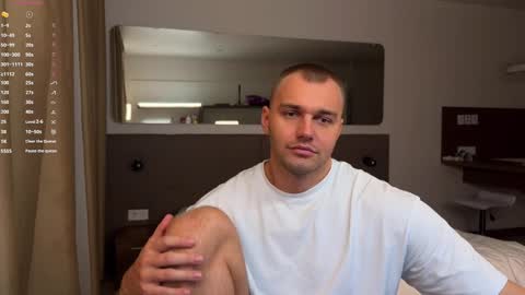 Snapshot of tasty_justin chatting on September 9, 10:21 pm My shows 2100500 UTC3 online show from September 9, 10:21 pm
