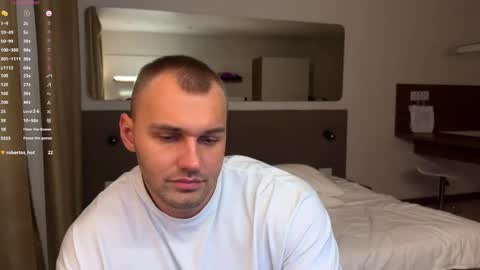 Snapshot of tasty_justin chatting on September 30, 6:40 pm My shows 2100500 UTC3 online show from September 30, 6:40 pm