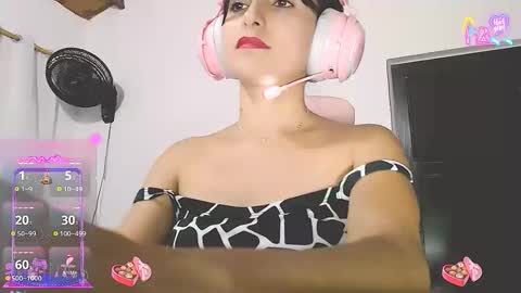 tata20_ online show from April 7, 1:18 am