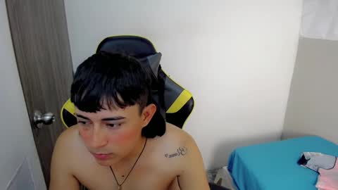 T A T A N online show from November 20, 10:07 pm