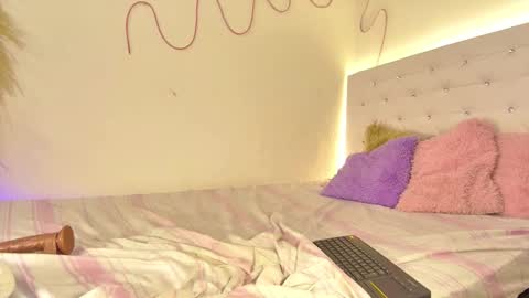 tatix online show from December 3, 3:02 pm