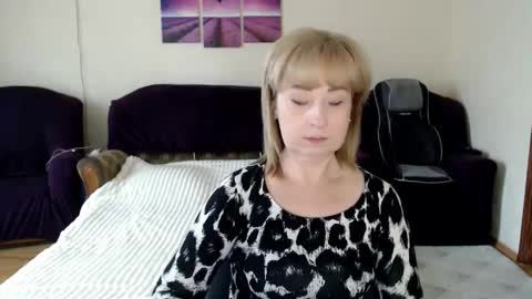 Snapshot of tattease chatting on September 28, 11:08 am Tattease online show from September 28, 11:08 am