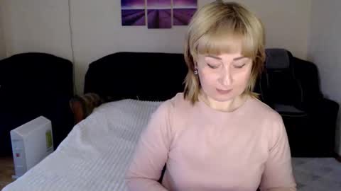 Tattease online show from November 1, 1:43 pm