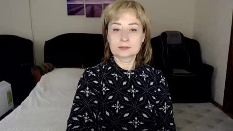 Snapshot of tattease chatting on October 16, 4:34 am Tattease online show from October 16, 4:34 am