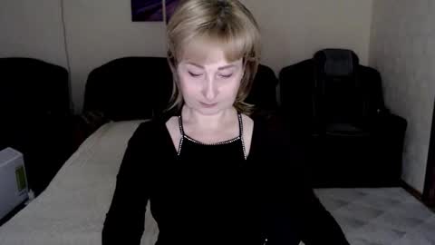 Tattease online show from December 4, 1:33 pm