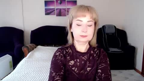 Snapshot of tattease chatting on October 10, 10:43 am Tattease online show from October 10, 10:43 am