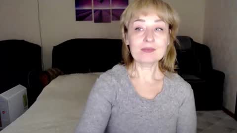 Snapshot of tattease chatting on October 22, 4:04 am Tattease online show from October 22, 4:04 am