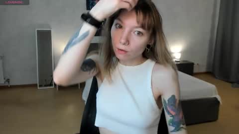 tattoo_artbaby online show from November 18, 1:30 am