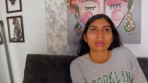 Taty Miller online show from November 17, 7:49 pm