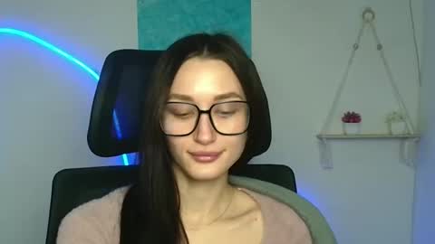 Taya online show from February 13, 7:12 am