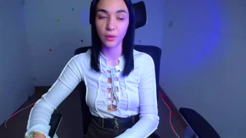 Snapshot of tayla_candy chatting on October 20, 6:07 am Tayla online show from October 20, 6:07 am