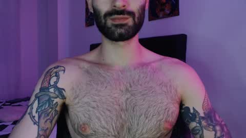 Taylor online show from March 9, 9:14 pm