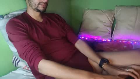 Taylor online show from February 10, 2:58 am