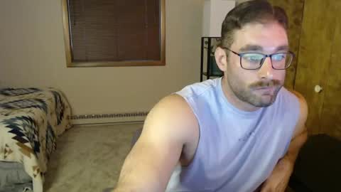 Taylor Oaks online show from July 23, 4:04 pm