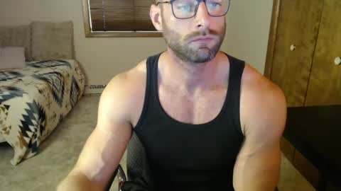 Taylor Oaks online show from June 18, 6:13 pm