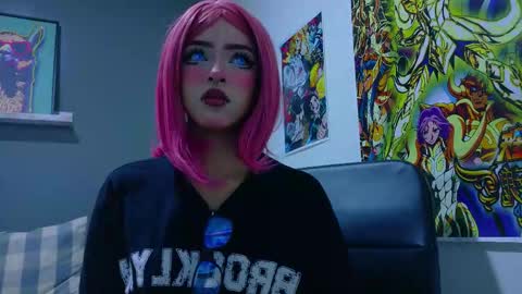 TAYLOR  online show from January 19, 11:53 am