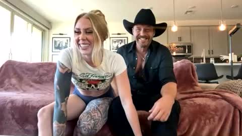 Taylor Rae online show from June 21, 1:01 am