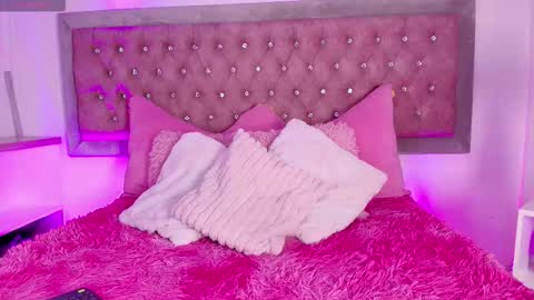 Sofia online show from February 2, 1:07 pm