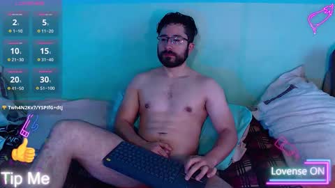 Snapshot of teddy_foster chatting on October 17, 2:54 pm teddy_foster online show from October 17, 2:54 pm