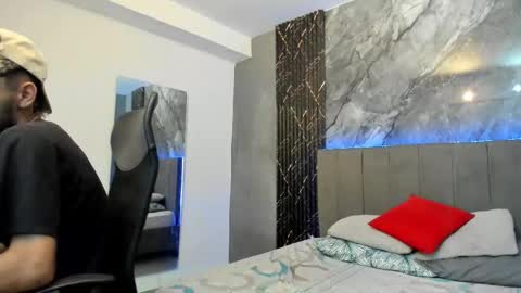 Tedy online show from March 8, 2:04 am