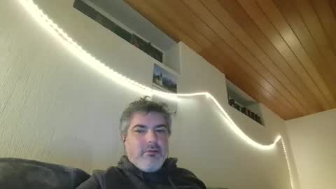 Peter online show from March 9, 2:29 am