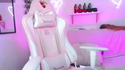 tefy_bratz online show from February 11, 6:33 pm