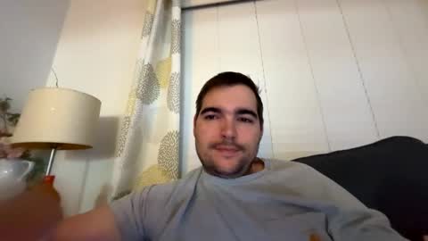 Snapshot of tejas2322 chatting on December 3, 1:14 am tejas2322 online show from December 3, 1:14 am