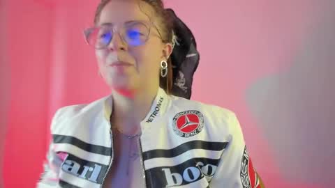 tekila__ online show from February 4, 9:31 pm