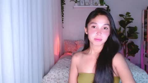 temptessa20 online show from October 26, 3:23 pm