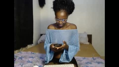 tempting_vibe online show from April 12, 4:16 am