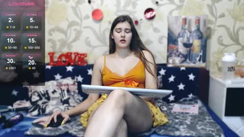 Snapshot of tender__ada chatting on February 25, 4:35 pm Ada online show from February 25, 4:35 pm