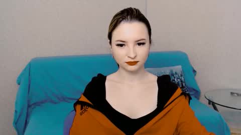 tender_treasure online show from November 14, 11:56 am