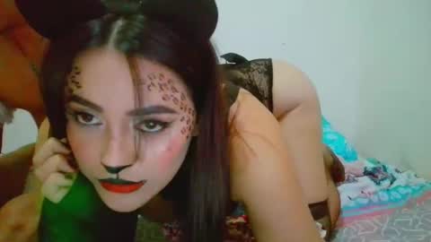 Snapshot of teoyes_ chatting on November 1, 12:22 am teoyes_ online show from November 1, 12:22 am