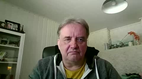 tero007 online show from April 30, 8:41 am