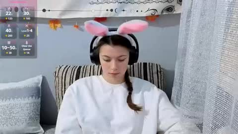 Anny Simpson online show from December 16, 4:41 am