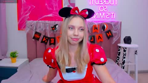 Tessa 3 online show from October 24, 2:23 am