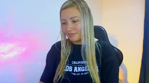 Snapshot of tessawhisnton chatting on September 12, 5:59 pm Tessy online show from September 12, 5:59 pm