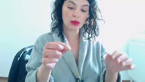 naughty tess online show from January 7, 8:45 am