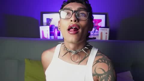 texxxcore online show from April 11, 5:12 am