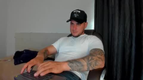 teylor creed online show from April 20, 8:23 pm