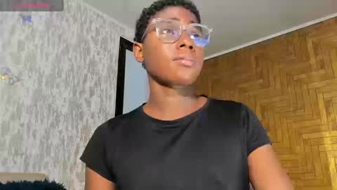 teylor_lovee online show from February 25, 11:08 pm