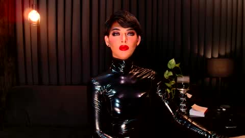 Thalia Saint online show from January 7, 9:07 am