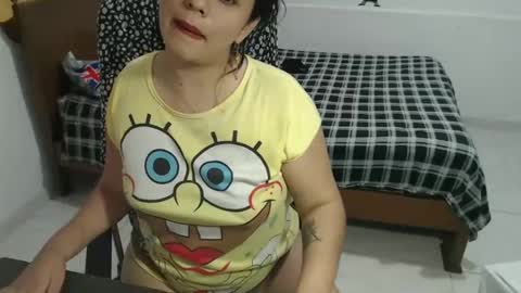 Snapshot of thamara__1023 chatting on January 22, 5:49 pm thania sometimes in the company of Alan and Maria online show from January 22, 5:49 pm