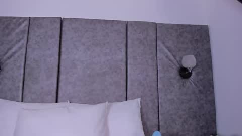 thara webstter online show from February 23, 11:56 am